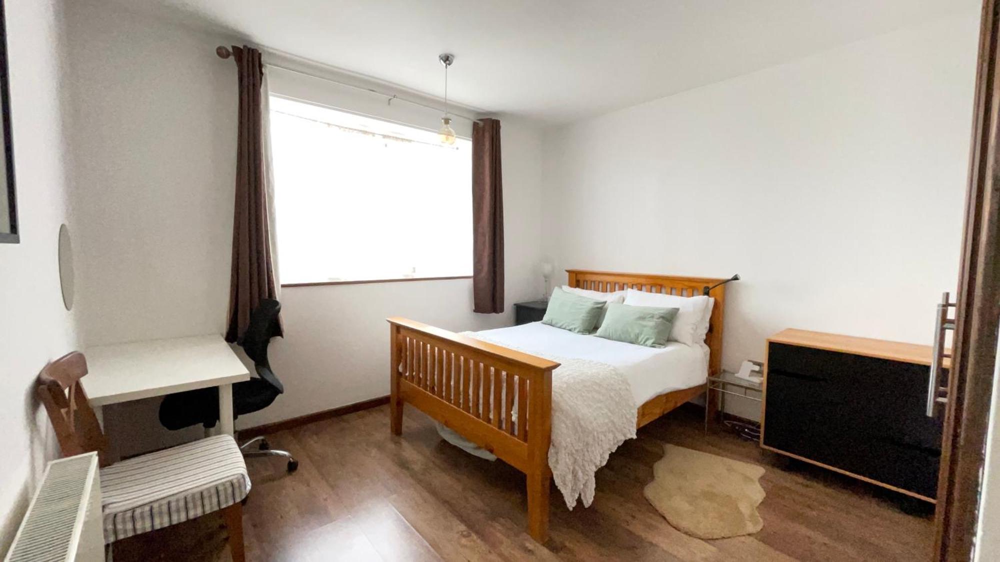 2 Bedrooms 2 Stations Лондон Экстерьер фото